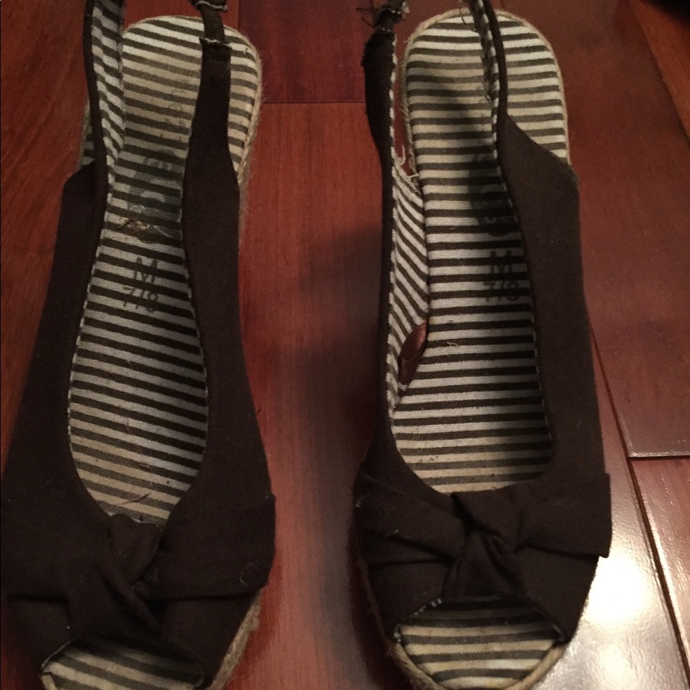 Wedges - Picture 3 of 5